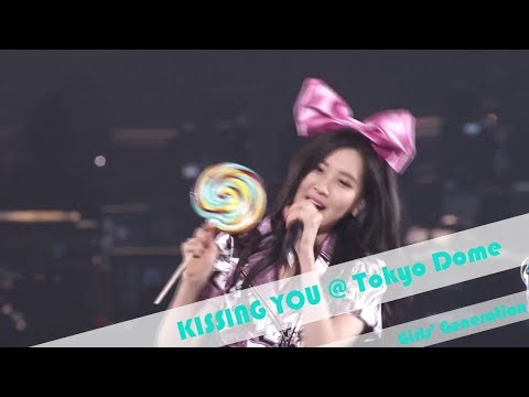 Kissing you - Girls' Generation - Live at Tokyo Dome