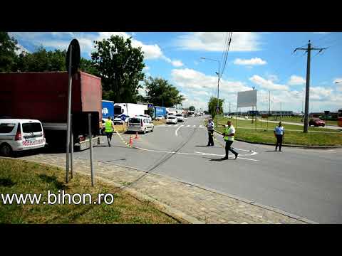 Polițist lovit de un TIR pe Șoseaua Borșului din Oradea