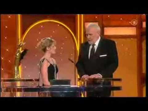 Jerry B. Anderson macht mit Helene Fischer game over