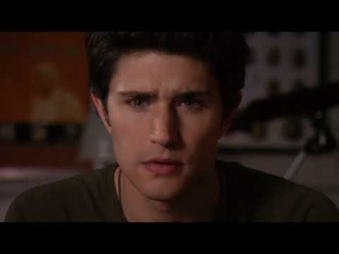 Someone Is Sending Kyle Messages - Kyle XY 2x20 Music Scene