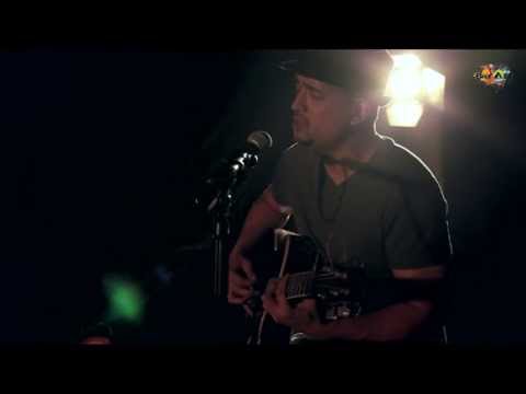 BAZ'ART SESSION'Z - VINCENT BRASSE - "Silence Keeps You Alone"