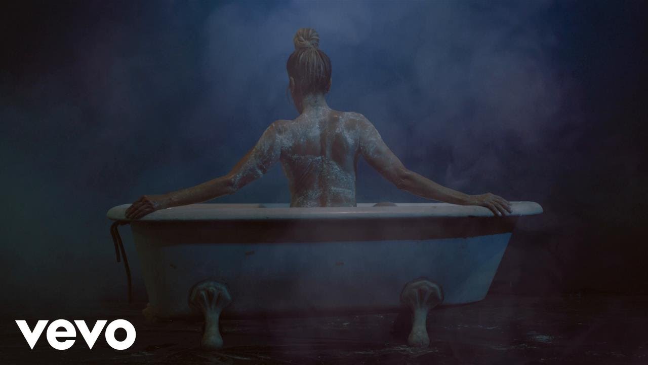 Lorena Herrera — Tocame