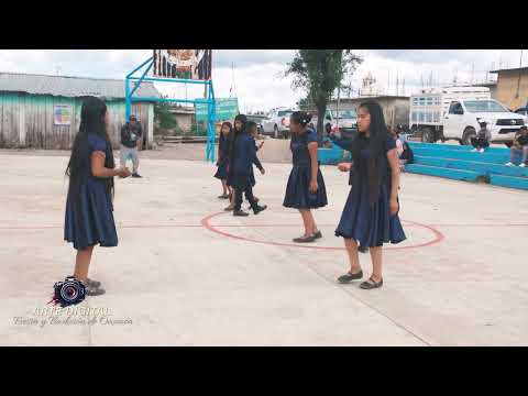 Niños de la región Mixteca deslumbran con su vals al ritmo del Grupo Soberano de Tierra Mixteca