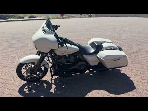 FLHXST 2023 Street Glide® ST
