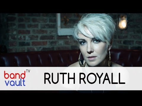 Ruth Royall - Catch Me As I Fall (@RuthRoyall)