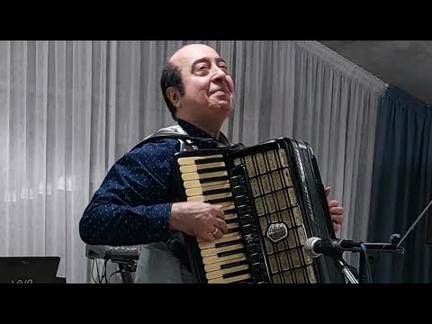Армянский аккоредонист Артём Арутюнян - Весёлая Молдавская Мелодия