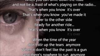 Lee Brice - That&#39;s When You Know It&#39;s Over - Scroll Lyrics &quot;22&quot;