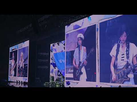 260606 위버스콘 페스티벌 / QWER - 눈물참기