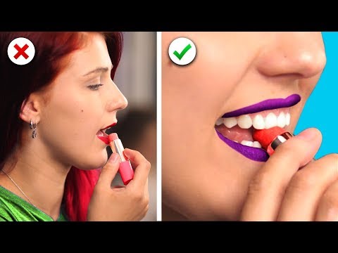 17 Funny and Useful Back to School Hacks! Sneak Food Into Class and DIY School Supplies Video