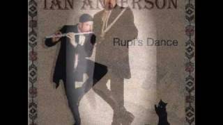 Ian Anderson - Lost In Crowds