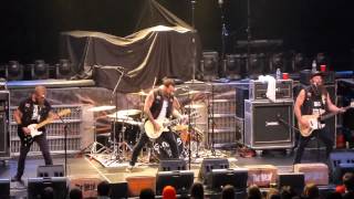 The Wild, "Ready To Roll & Slow Burn" Hard Rock Casino, Van, BC. Aug. 2015
