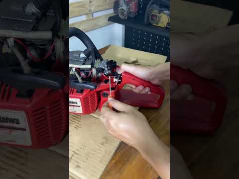 Adjust carburetor for chainsaw