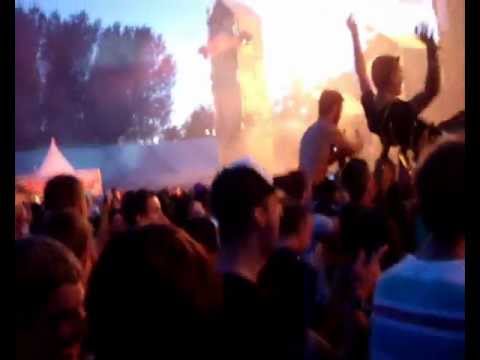 Ambassador Inc. - Melody of Nature @ The Qontinent Festival 2011 (HQ)