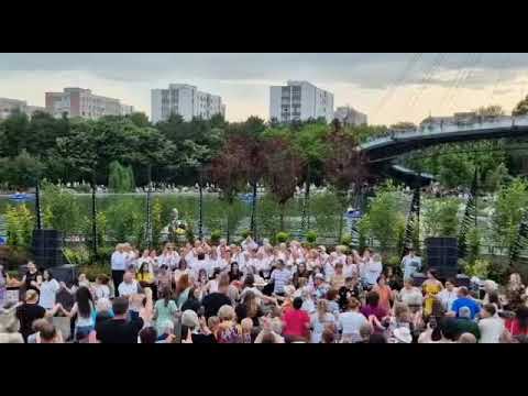 Corul Seniorilor Sector 6  - #westsideflowerfest 2023