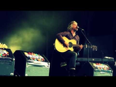 I Am Kloot - 86 TV's || live @ Pukkelpop #pkp13 || 17-08-2013