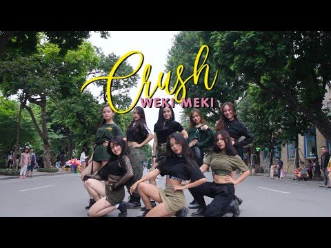 WEKI MEKI (위키미키) - CRUSH (크러쉬) Dance Cover By Oops!Crew from Vietnam