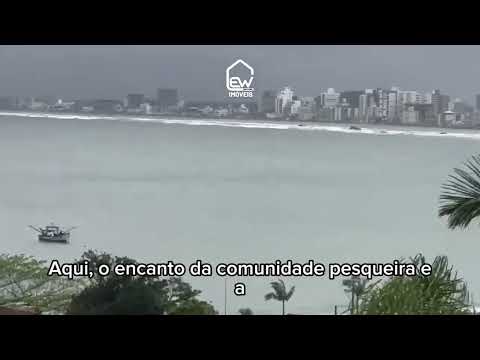TERRENO COM 387,50 m² VISTA DEFINITIVA PARA O MAR EM PENHA/SC