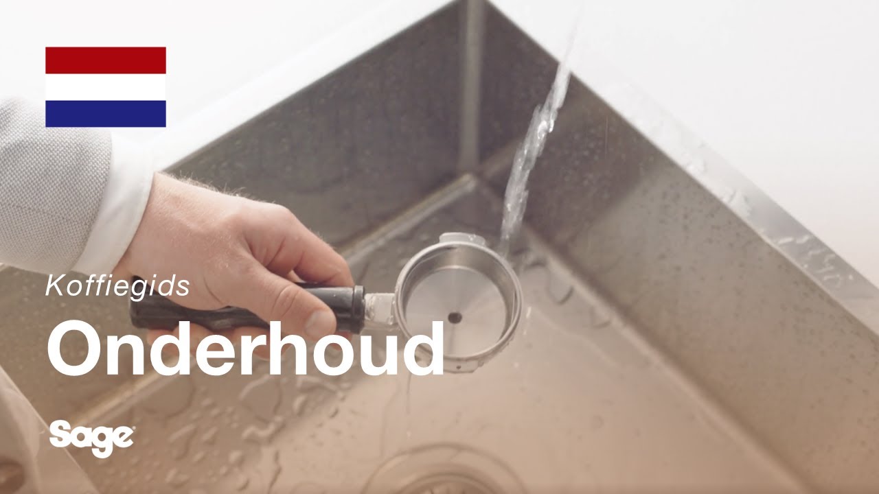 Hoe je het portafilter en de filtermand schoonmaakt