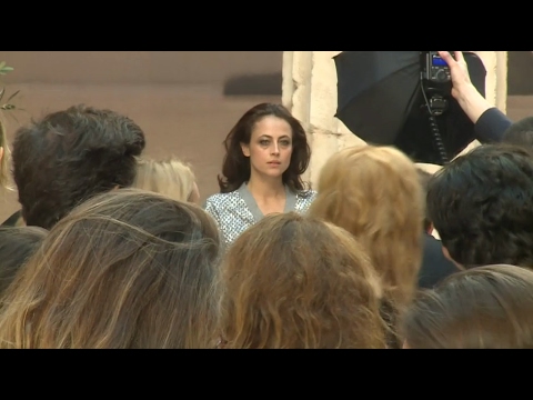 Chanel Cruise Show 2017/18 ( with interviews )