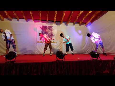 download lagu mp3 mp4 Funny Hindi Songs To Dance, download lagu Funny Hindi Songs To Dance gratis, unduh video klip Funny Hindi Songs To Dance