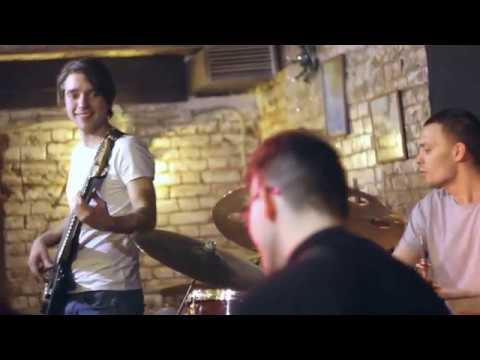 V_V Trio - "Autumn Leaves" ,"Massolit"club (Moscow)