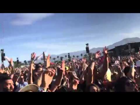 Coachella highlight - Azealia Banks on the 212.