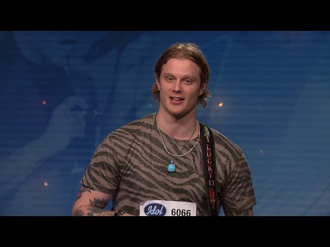 Kan Kim Lilja gå från hockeyrinken till Idolscenen? - Idol 2019 - Idol Sverige (TV4)