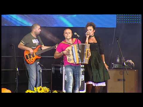 ZORAN ZORKO IN BAND IN MOJCA ZORKO - PROUD MARY