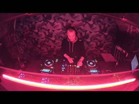 Bari - live set Club Radost