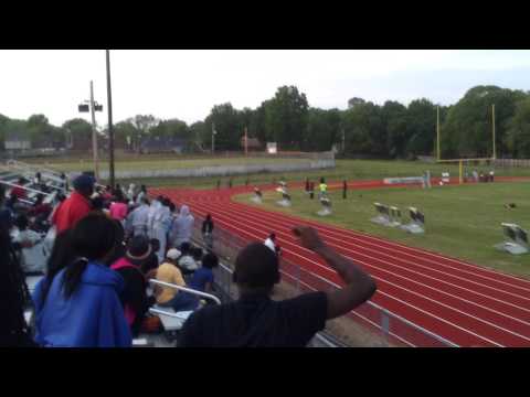 Kirby Preliminary Girls, 3rd heat, 200m