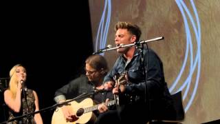 Ben Montague, Charlie Grant &amp; Leddra Chapman &quot;Liberty Road&quot; - The North American Guitar Unplugged