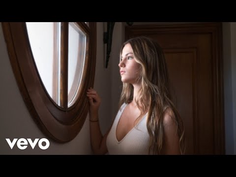 Charlotte Summers - Picture on the Wall (Official Video)