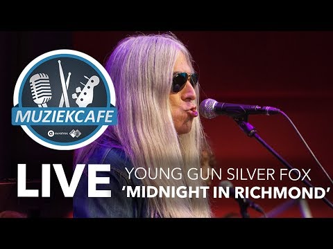 Young Gun Silver Fox - 'Midnight In Richmond' live bij Muziekcafé