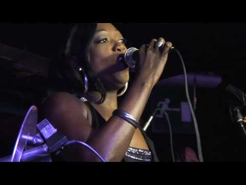 Shanna Waterstown and the Ocala Blues Hounds - Rock me baby @ BAG Thursday