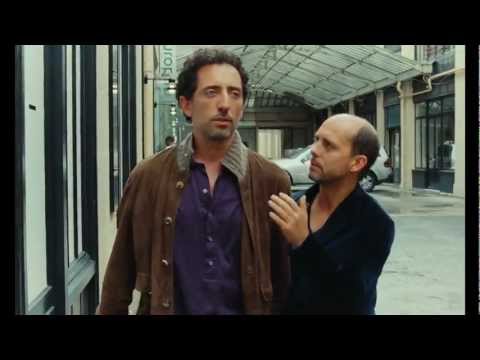 Un bonheur n'arrive jamais seul - Bande annonce