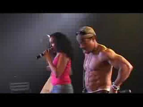 TOCO REVIVAL- C&C MUSIC FACTORY AND FREEDOM WILLIAMS  LIVE