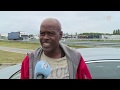 "Het is levensgevaarlijk hier: de A15! Allemaal vrachtwagens!"