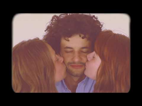 Carlos Leitão - ''Um Quarto Para As Duas''