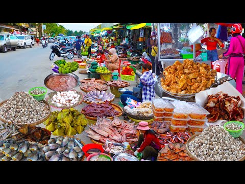 Crispy Pork Skin, Chopped Meat, Market Food & More - Cambodian Street Food @ Battambang Province