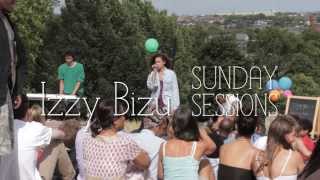 Izzy Bizu - White Tiger (Sunday Sessions)