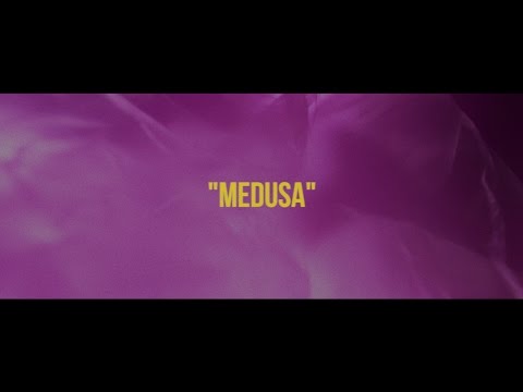 Capicua - Medusa com Valete (Beat: Roger Plexico) - Lyric Video