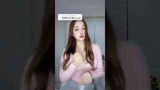【おっぱい】 乳揺れダンス tiktok #Shorts