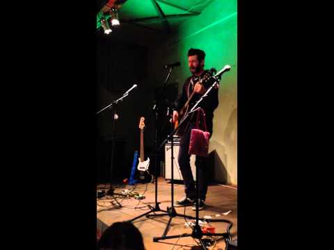 Good Frames - A Cold Place (Live Acoustic at Wohnzimmer January 10, 2014)