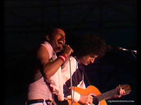 Queen - Love of my life (Live at the Bowl )