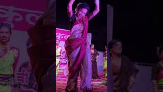 Download lagu Zingaat - Energetic #Marathi Song | Sairat | Hindavi Patil Lavani Dance | Ajay Atul | Nagraj Manjule mp3