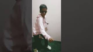 Download lagu kathodu kathaga kai korthu nadapenee velagala 😉❤ mp3