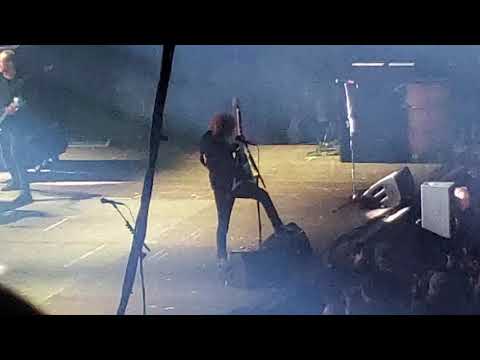 Videoclip de Are You Dead Yet? (Final Show in Helsinki Ice Hall 2019) — Children of Bodom