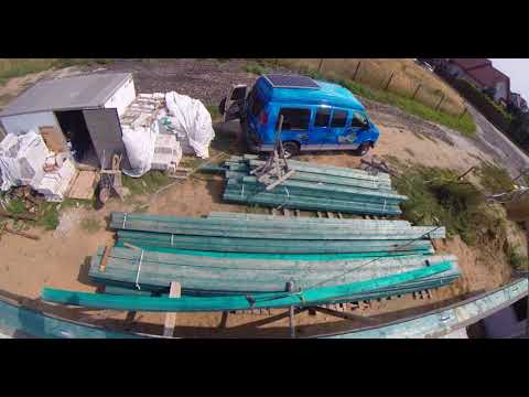 Buduję dom.system gospodarczy - Pierwsze krokwie dojechały