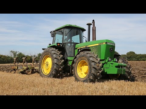 Ploughing with 1990 John Deere 4255 and 5f Dowdeswell DP7D2 plough | Classic tractor | Project 55