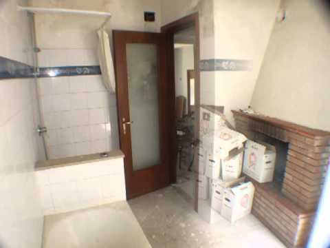 Longone Sabino (RI): La tenuta di sant'anna....casa colonica con terreno.